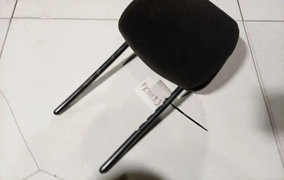 Citroen C4 I Picasso Front seat headrest 