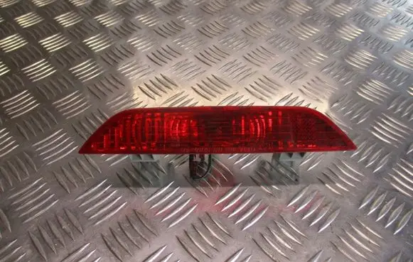 Hyundai Getz Third/center stoplight