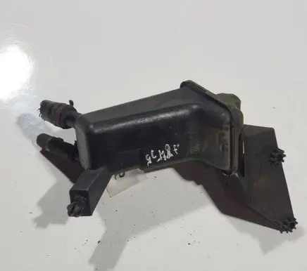 Skoda Superb B5 (3U) Power steering fluid tank/reservoir 3b0422371