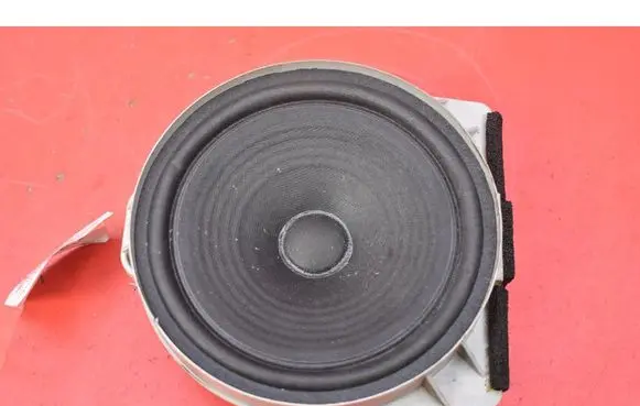 Honda CR-V Subwoofer speaker EAS16P602F7