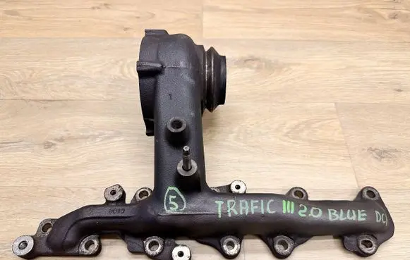 Renault Trafic III (X82) Exhaust manifold 4913118500