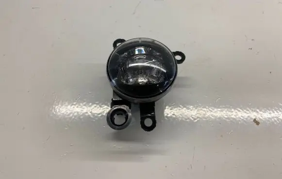 Opel Mokka B Front fog light 13497330