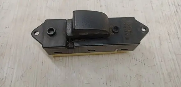 Mitsubishi Grandis Electric window control switch 514933