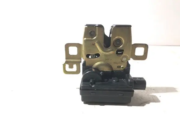 Land Rover Range Rover Sport L320 Tailgate window lock/catch/latch FQR500040