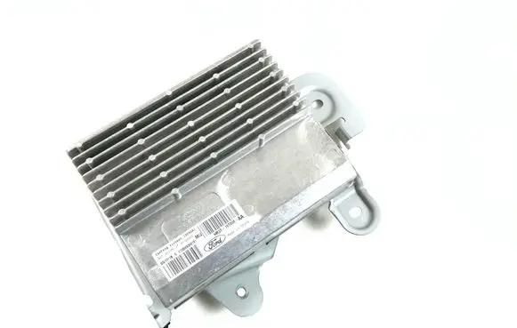Ford Mustang VI Sound amplifier HR3T18T806AA