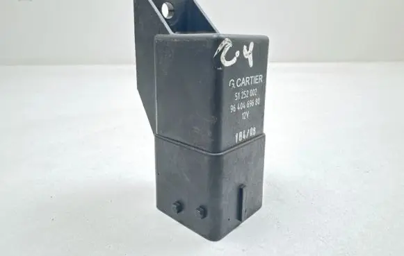 Citroen C4 I Glow plug pre-heat relay 9640469680 51252002
