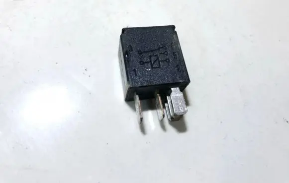 Volvo S80 Other relay 9441161 4rd00781400