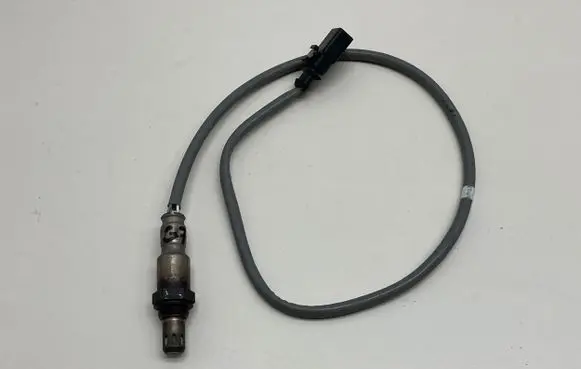 Volkswagen Golf VII Lambda probe sensor 04E906262E