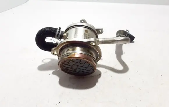 Renault Express EGR valve cooler 147359823R