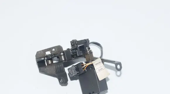BMW 5 E39 Tailgate/trunk/boot lock/catch/latch 8384069 8238469