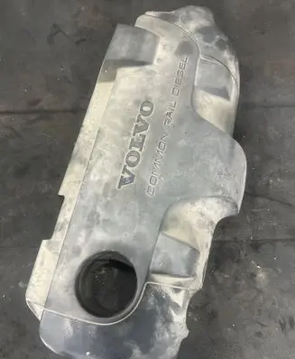 Volvo S60 Engine cover (trim)