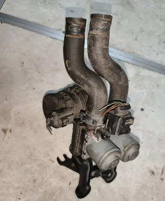 Audi A6 S6 C6 4F Coolant heater control valve 4F1959617A
