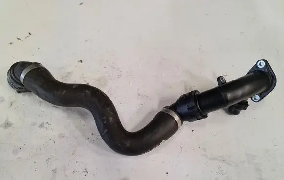 Mercedes-Benz C W205 Engine coolant pipe/hose A65120001051