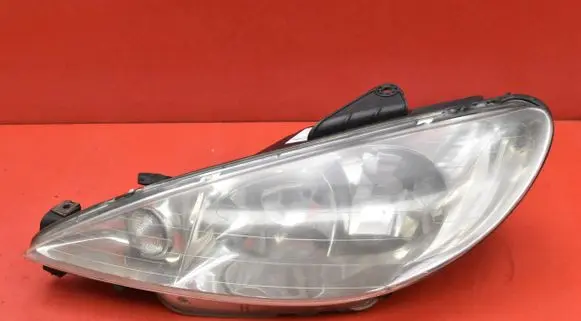 Peugeot 206 CC Headlight/headlamp 9628666880