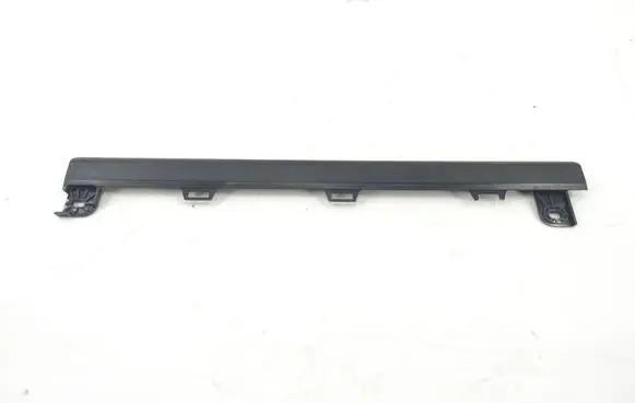 Mercedes-Benz C W204 Seat trim A2049230222 6027550R