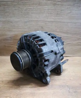 Skoda Fabia Mk2 (5J) Generator/alternator TG14C058 2617855A 03P903023H