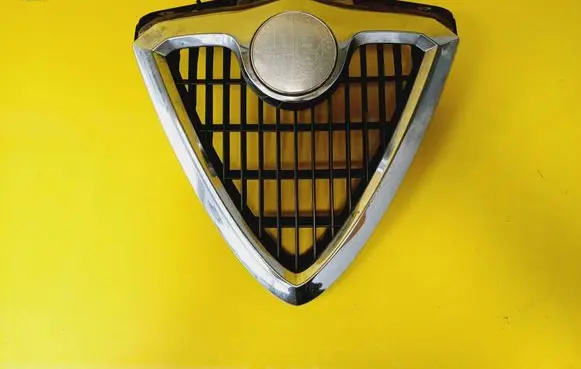 Alfa Romeo 156 Front grill 156017393