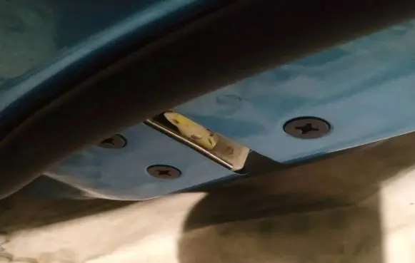 Mazda 2 Front door lock