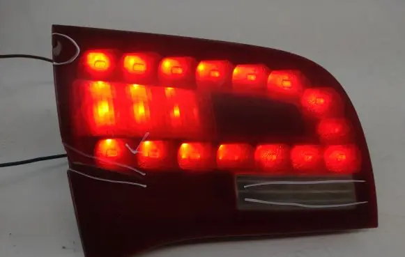 Audi A6 S6 C6 4F Tailgate rear/tail lights 4F9945093C 89037753