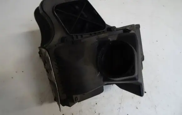 Audi A5 8T 8F Air filter 