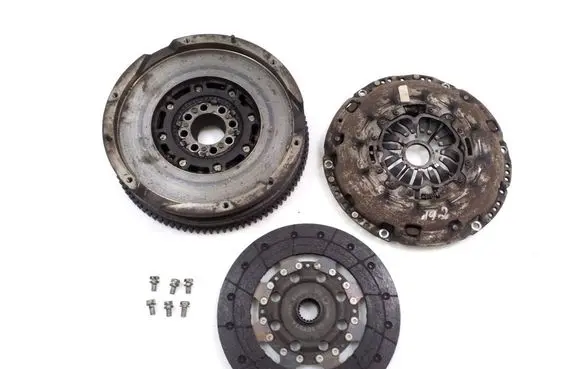 Lexus IS 220D-250-350 Clutch set kit