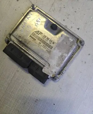 Volkswagen Sharan Engine control unit/module 038906019NA 0281011822 1039S06269