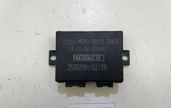 Audi A6 S6 C5 4B Parking PDC control unit/module 4B0919283 250599N HUD26WD18