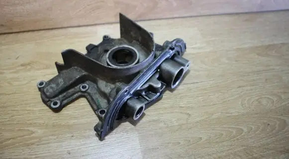 Opel Signum Oil pump 37018201