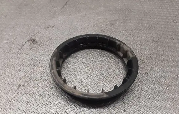 Volvo S80 In tank fuel pump screw locking ring/nut 8649739