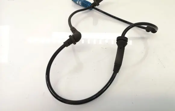 Mini One - Cooper Clubman R55 ABS brake wheel speed sensor 0265007807 272269
