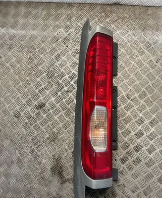 Renault Trafic II (X83) Rear/tail lights