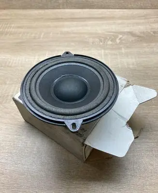 Renault Espace IV Rear door speaker 93160694 8200193687