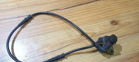 Mercedes-Benz C W203 ABS brake wheel speed sensor 2105407681