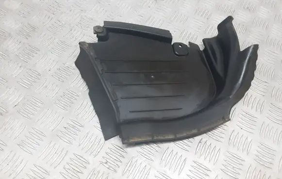 Volvo V60 Front bumper skid plate/under tray 31353425