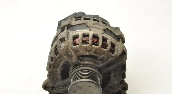 Seat Leon (5F) Generator/alternator 03L903023K