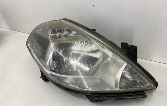 Nissan Tiida C11 Headlight/headlamp 98346401