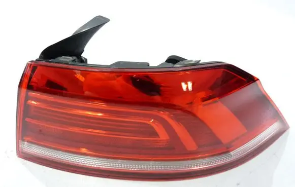 Volkswagen PASSAT B8 Rear/tail lights set 