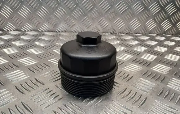 Audi A4 S4 B5 8D Oil filter cover 353102008
