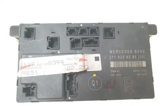 Mercedes-Benz E W211 Door control unit/module 2118208285