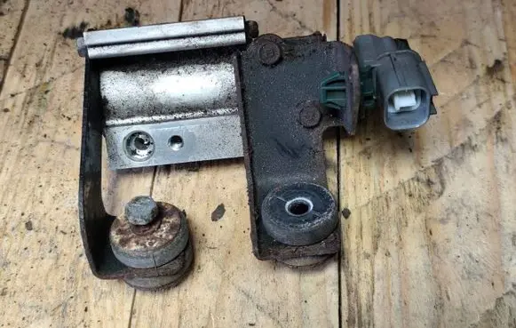 Honda Accord Air conditioning (A/C) expansion valve 4433101080