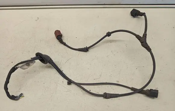 Volkswagen PASSAT CC Front ABS sensor wiring 3C0927903J 3C03J