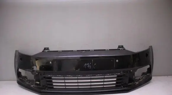 Volkswagen Golf V Front bumper