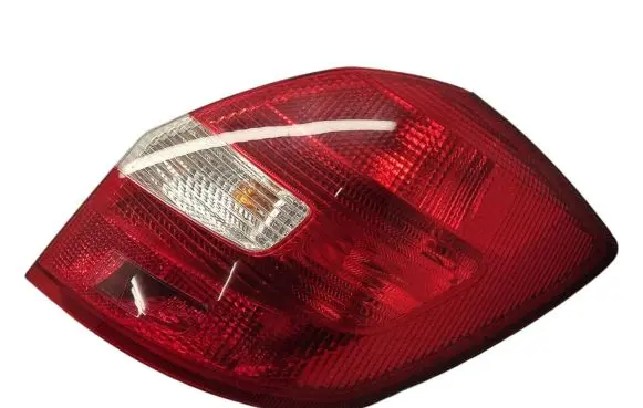 Skoda Fabia Mk2 (5J) Rear/tail lights 5J6945096A 5J6945112A 5J6945096