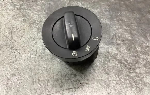 BMW 5 E39 Light switch 549391011 530893