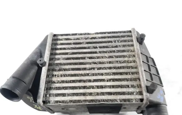 Audi A4 S4 B7 8E 8H Intercooler radiator 8E0145806L