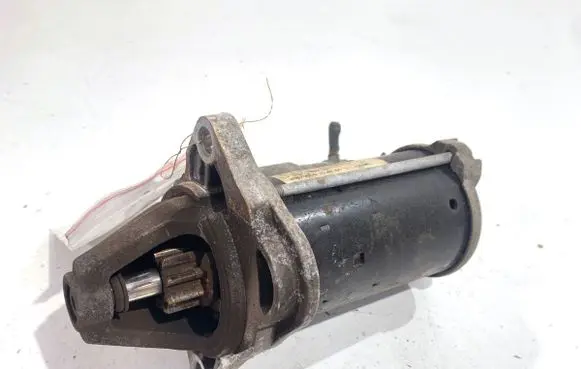 Opel Corsa E Starter motor 25198414