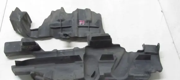 Honda CR-V Intercooler air guide/duct channel