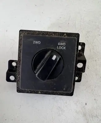 Dodge Nitro Differential lock switch P68020962AA P68020962A 68020962AA