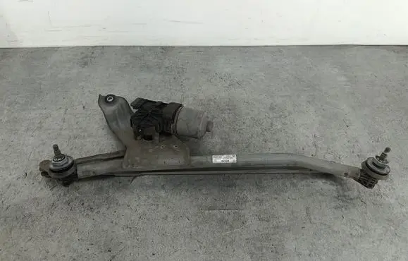 Dacia Sandero Front wiper linkage 