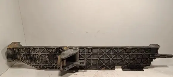 Radiator support slam panel bracket